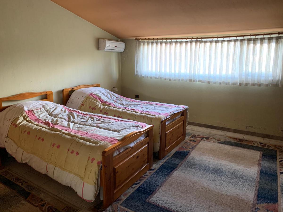 Tirana Apartment B&B Екстер'єр фото